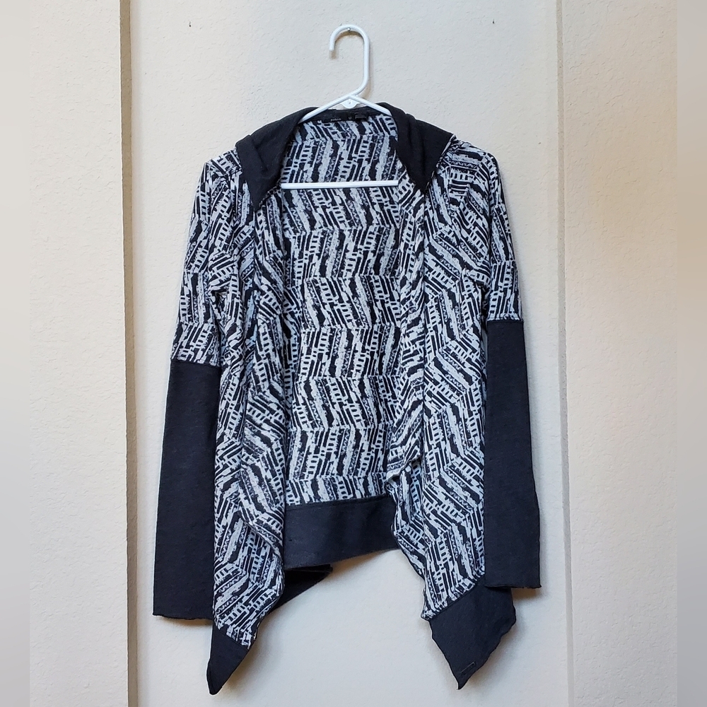 prAna Women's Graceful Wrap Open Front Long Sleeve Cardigan. Size Medium